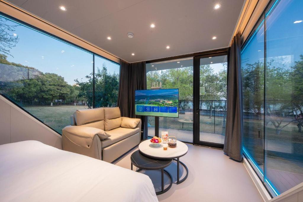 New Century Grand Hotel Xuzhou Exterior photo