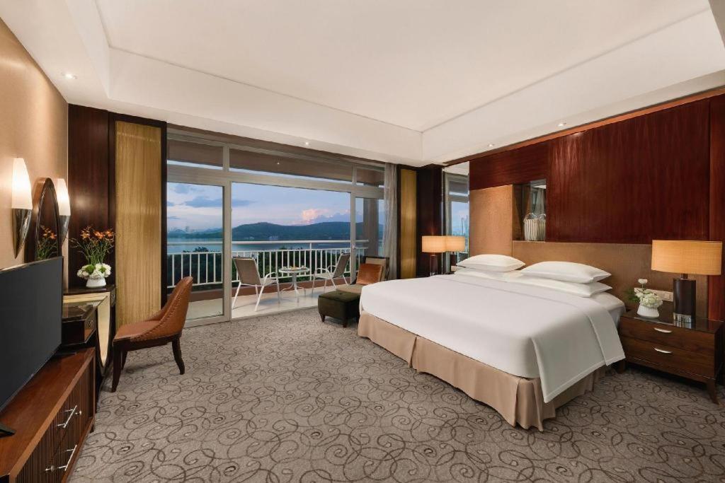 New Century Grand Hotel Xuzhou Exterior photo